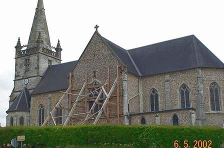 eglise.JPG (19958 octets)